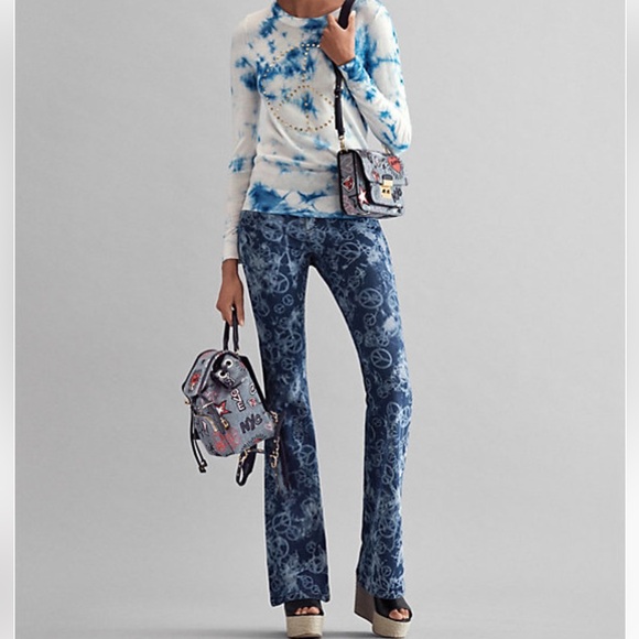 Michael Kors Beacon Small Embroidered Denim
Backpack Brand New! - Picture 1 of 12